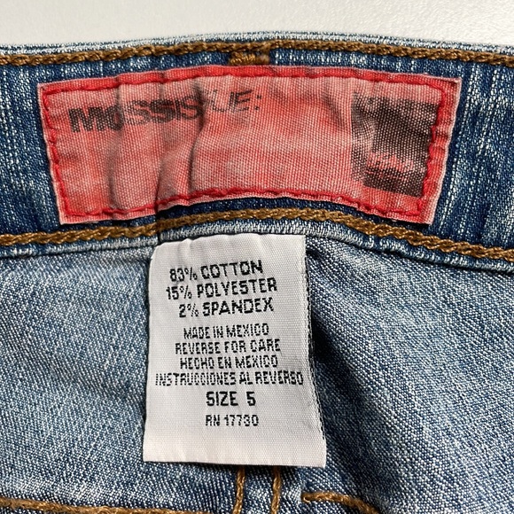 Mossimo 5 pockets crop jeans Size 5 - Picture 4 of 7